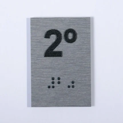 Placa Braille escadas-elevadores - 2° Andar - ACM 6x4cm